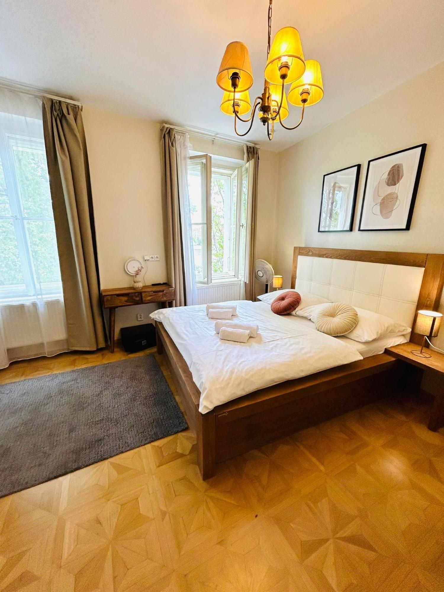 River View Residence By Charles Bridge Praha Exteriér fotografie