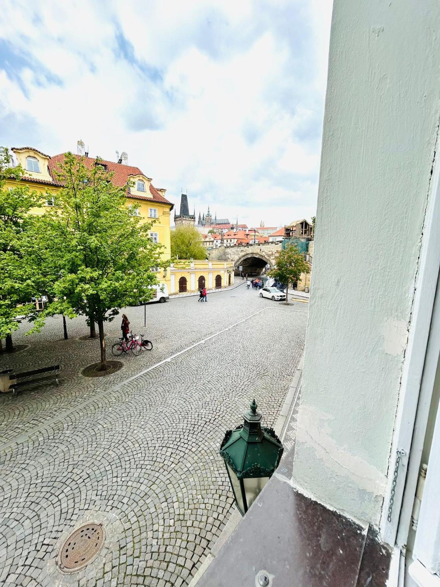 River View Residence By Charles Bridge Praha Exteriér fotografie